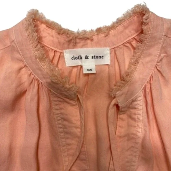 Cloth & Stone Shirred Fray Tie Neck Peach Sleeveless Top NWT Size‎ XS - Picture 7 of 9